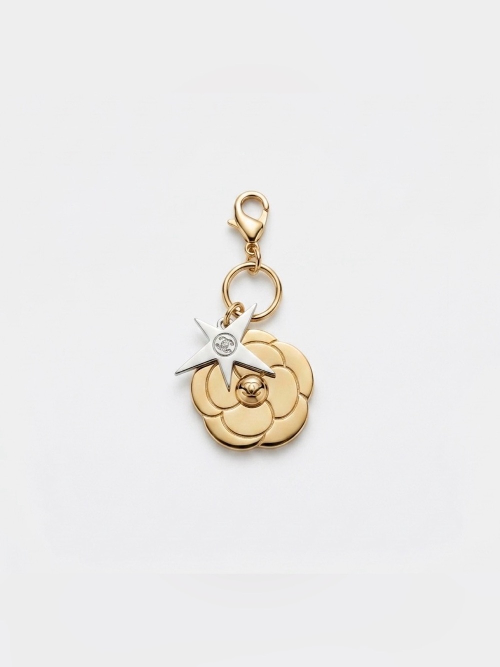REAL CHANNEL Gold plating Camellia & Star Charm Keychain